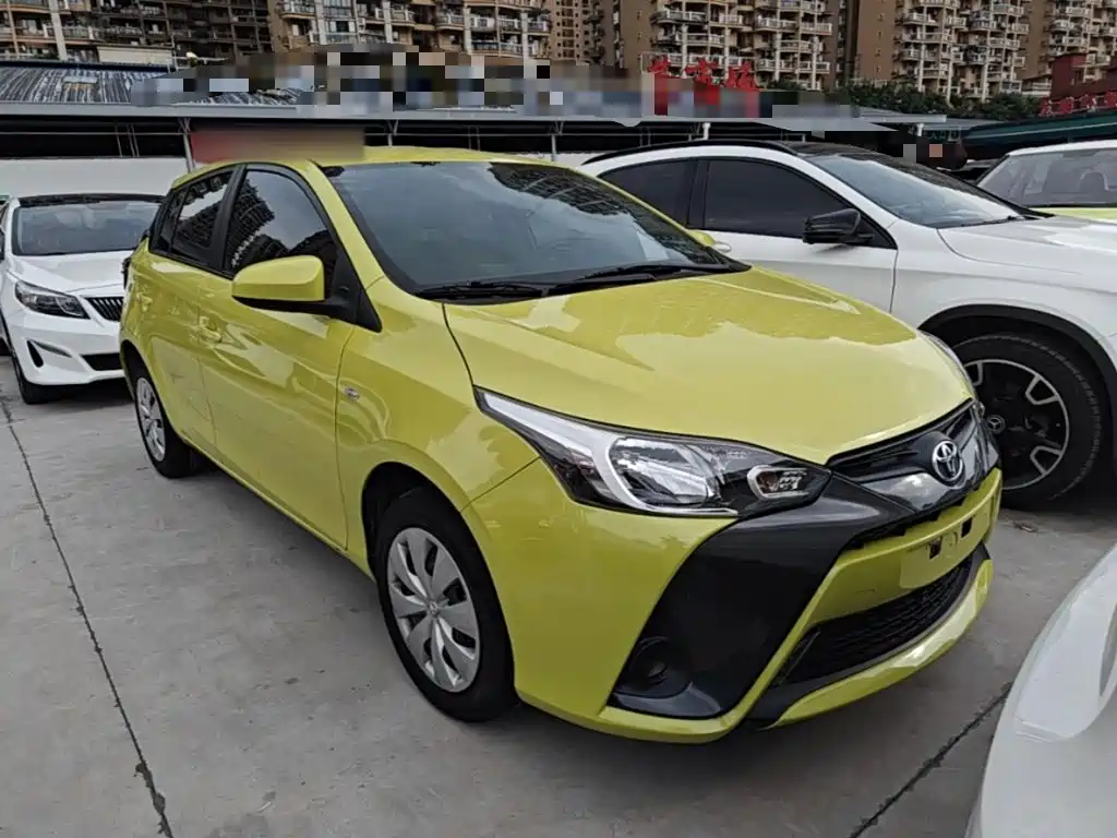 Toyota Yaris L — миниатюра 4