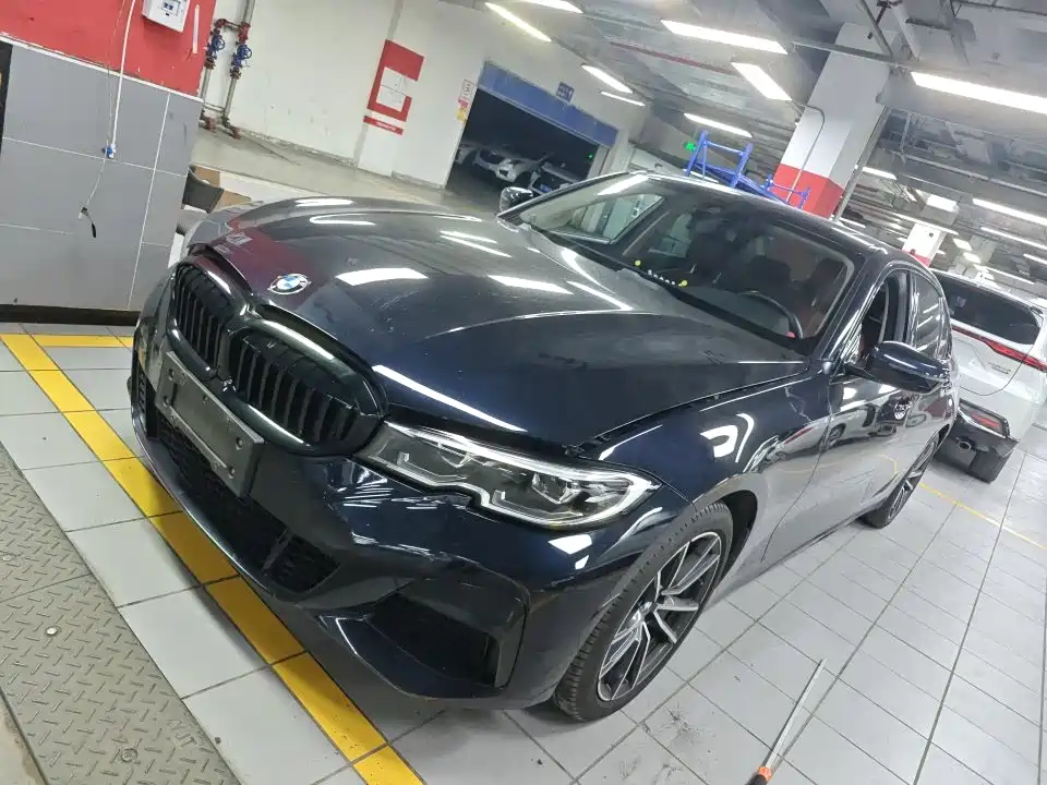 BMW 3 Series 2022