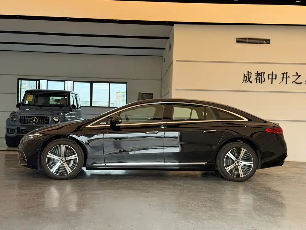Mercedes-Benz EQS — миниатюра 3