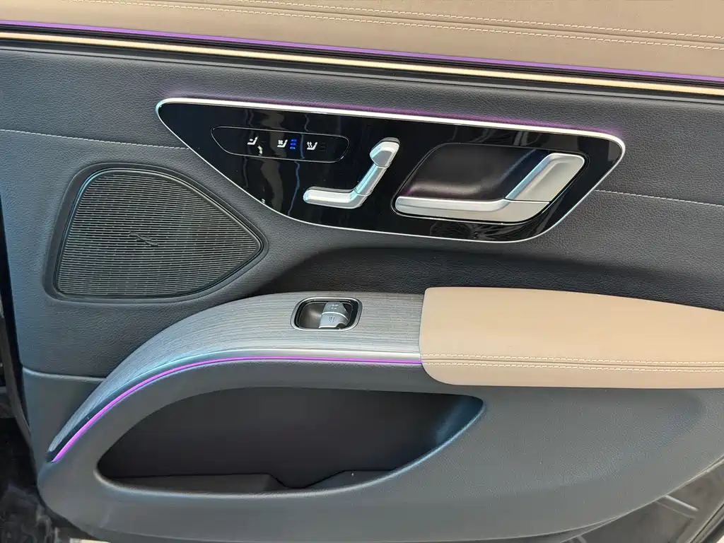 Mercedes-Benz EQS — миниатюра 18