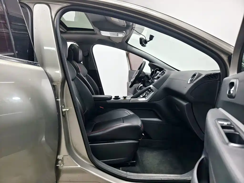 Peugeot 3008 — миниатюра 14