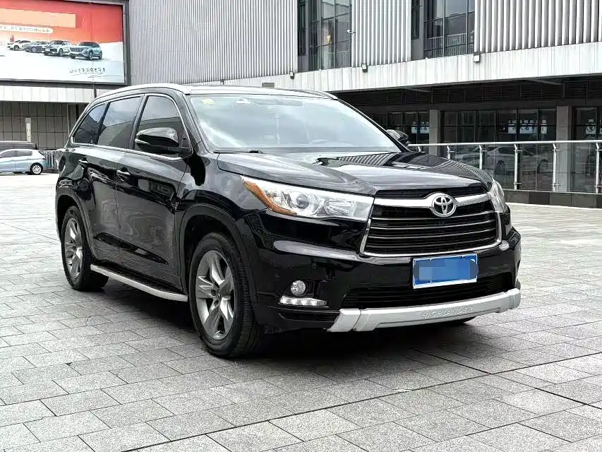 Toyota Highlander — миниатюра 3