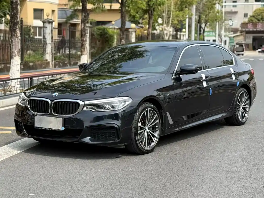 BMW 5 Series 2020