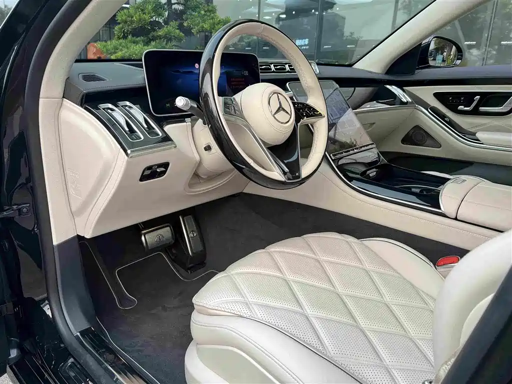 Mercedes-Benz S-Class — миниатюра 2