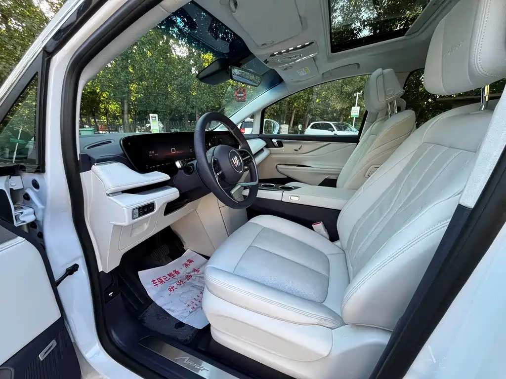 Buick GL8 Hybrid — миниатюра 9
