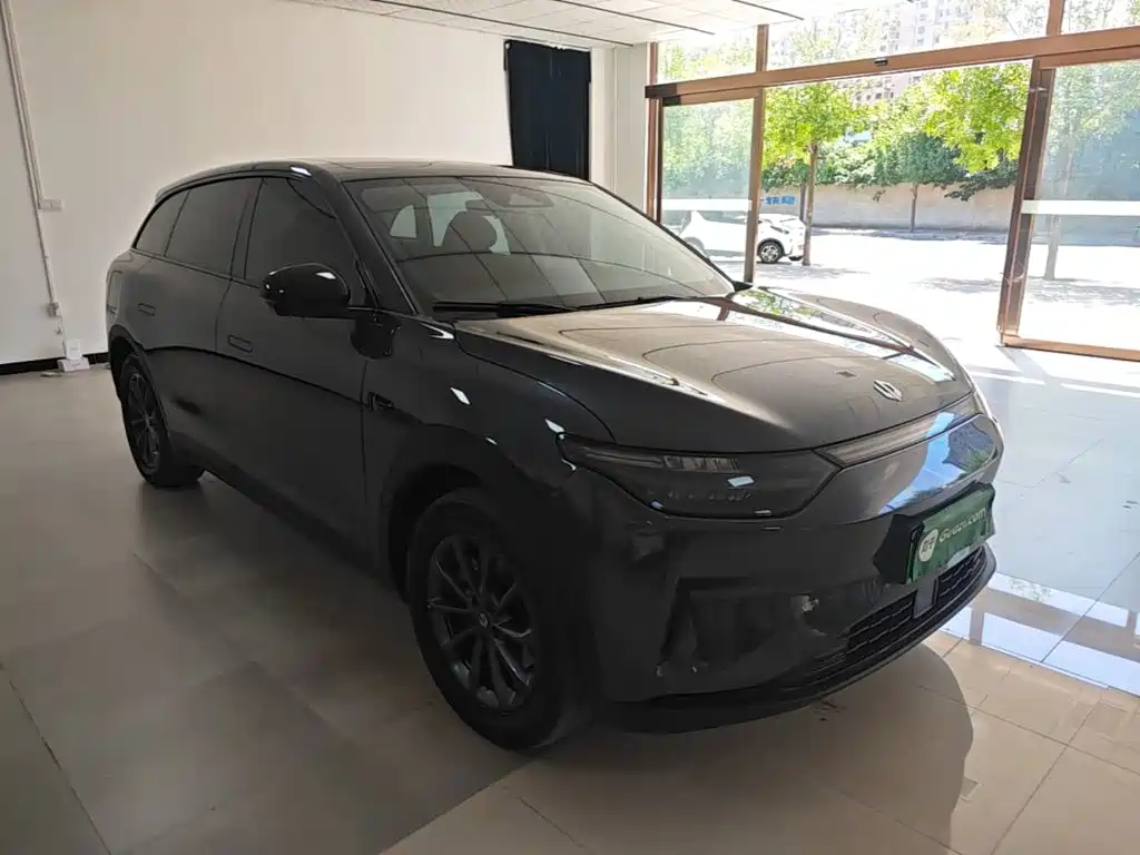 Leapmotor Leapmotor C11 — миниатюра 4