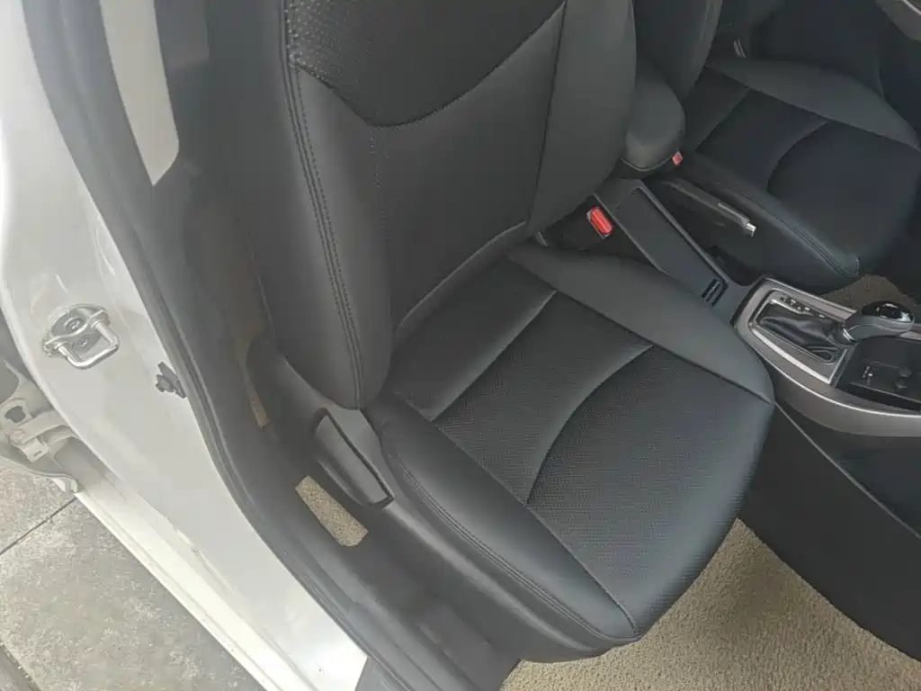 Hyundai Elantra Langdong — миниатюра 25
