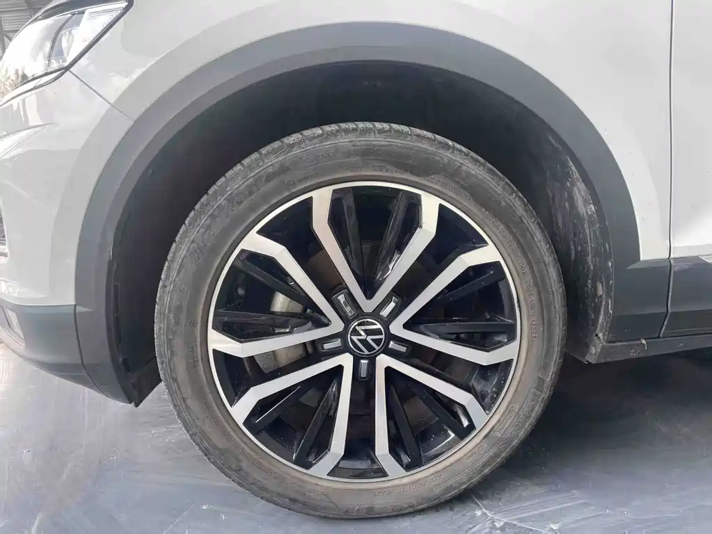 Volkswagen T-Roc — миниатюра 29
