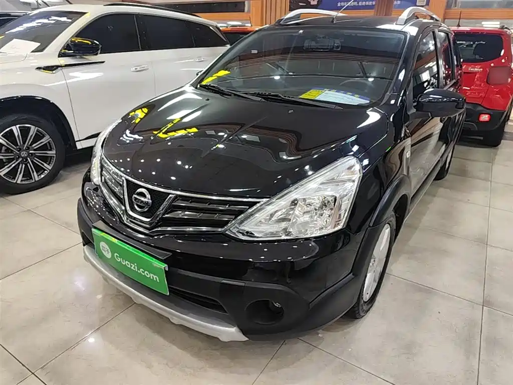 Nissan Livina 2016