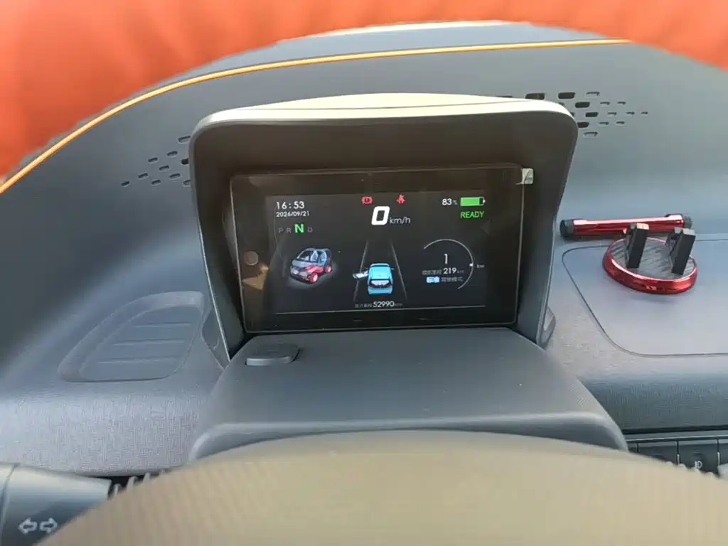 Baojun E100 — миниатюра 12