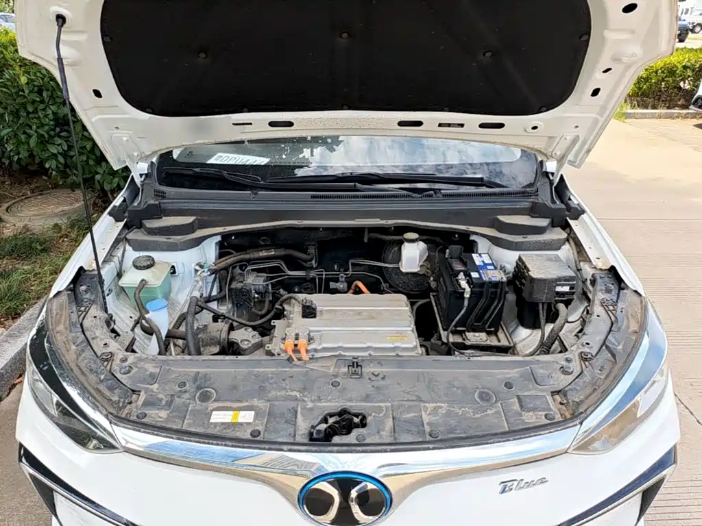 BAIC EU5 — миниатюра 20