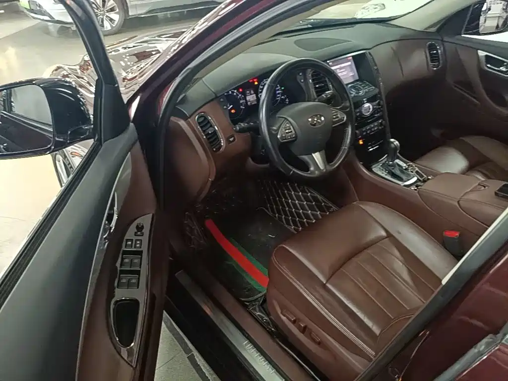 Infiniti QX50 — миниатюра 16