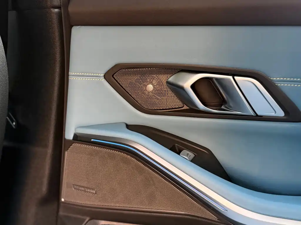 BMW M3 — миниатюра 16