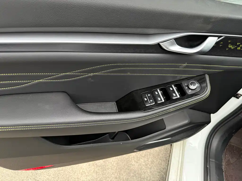 Geely Xingrui — миниатюра 11
