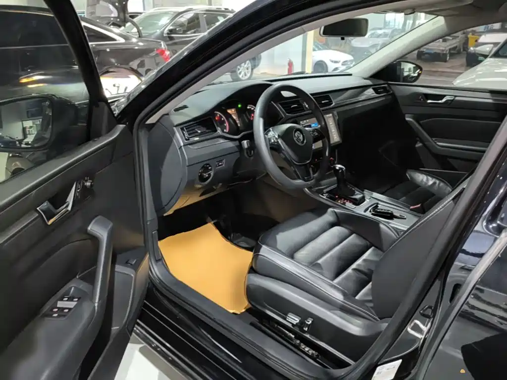 Volkswagen Passat — миниатюра 16