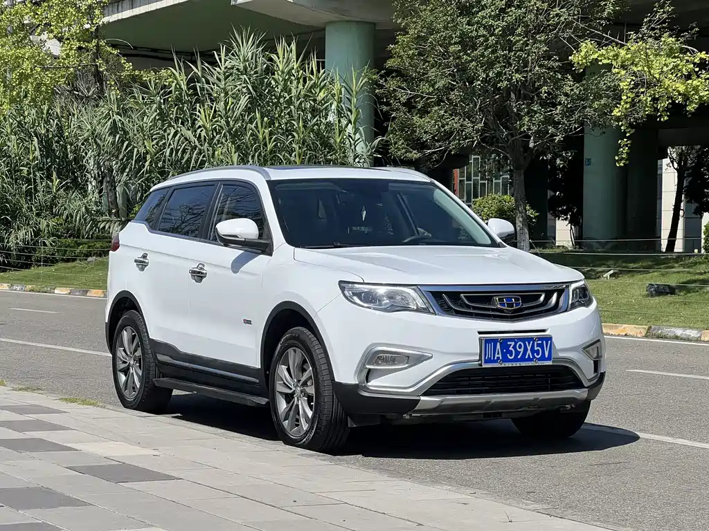 Geely Boyue — миниатюра 3