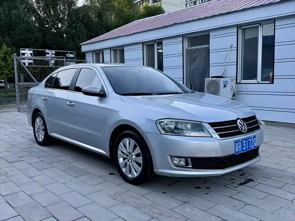 Volkswagen Lavida — миниатюра 3