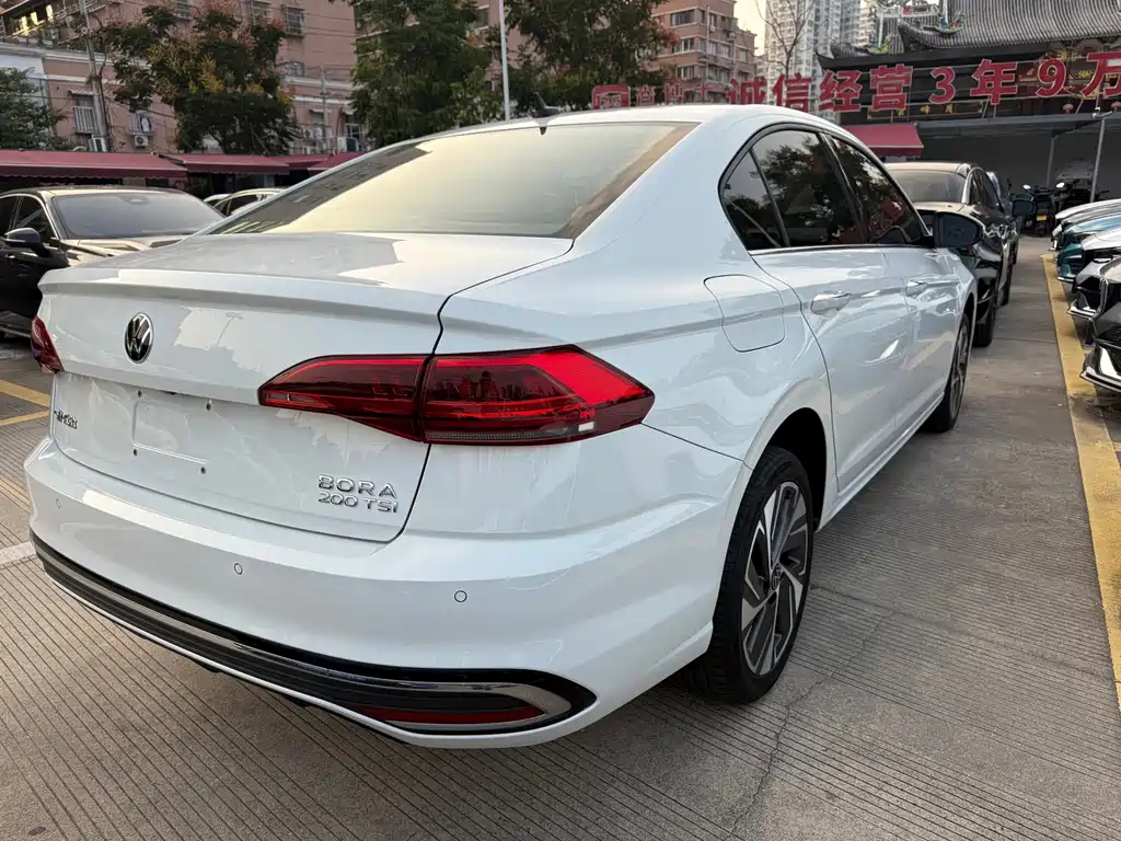 Volkswagen Bora — миниатюра 6