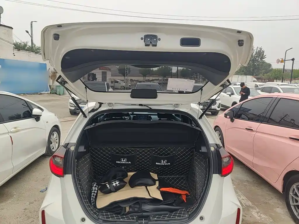 Honda Fit — миниатюра 19