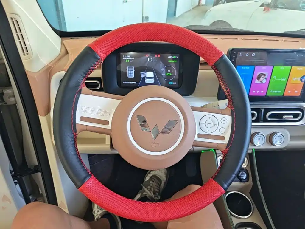Wuling MINIEV — миниатюра 11