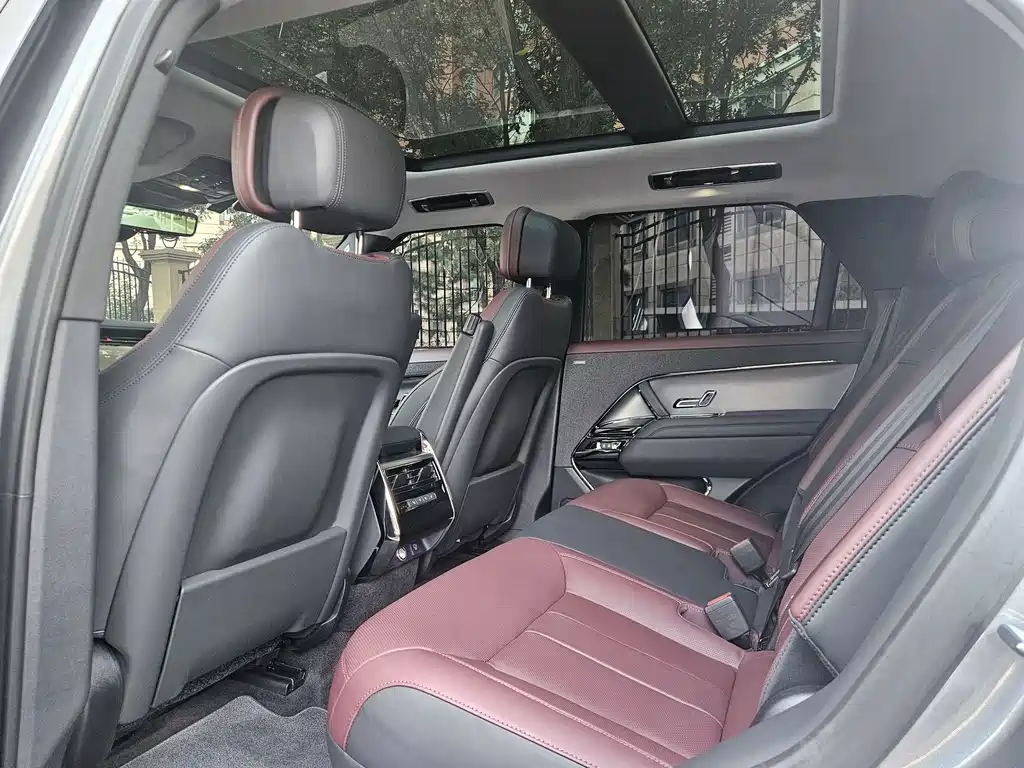Land Rover Sport — миниатюра 8