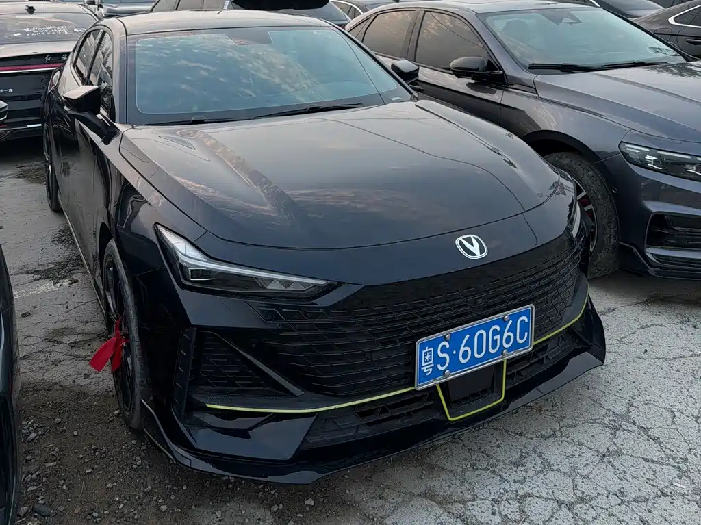 Changan UNI-V — миниатюра 3