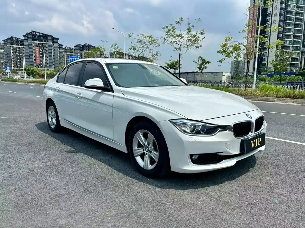 BMW 3 Series — миниатюра 3