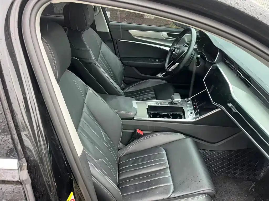 Audi A6L — миниатюра 10