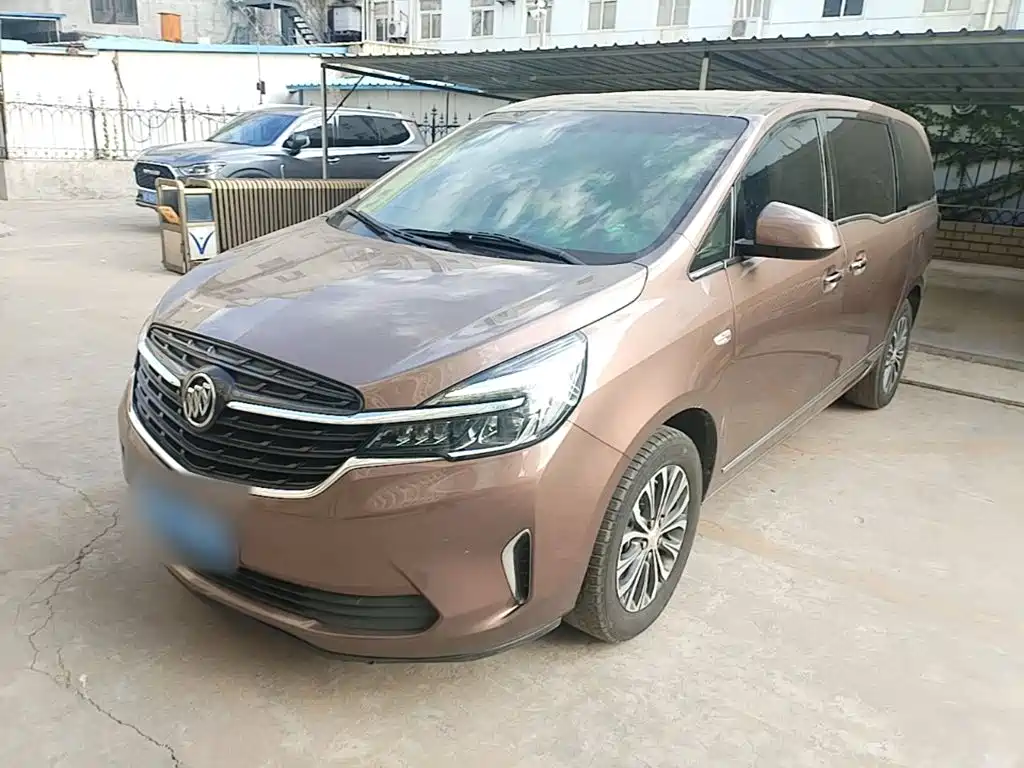 Buick GL8 — миниатюра 2