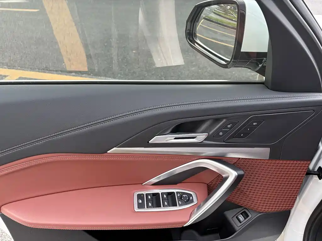 BMW X1 — миниатюра 9