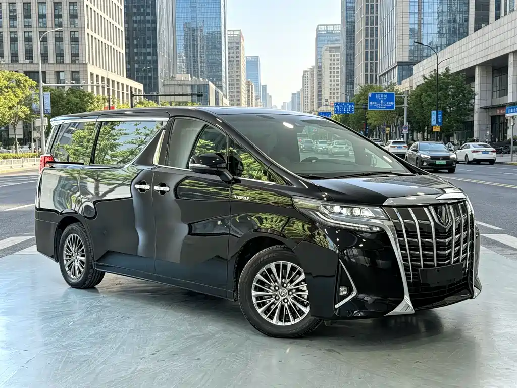Toyota Alphard 2022