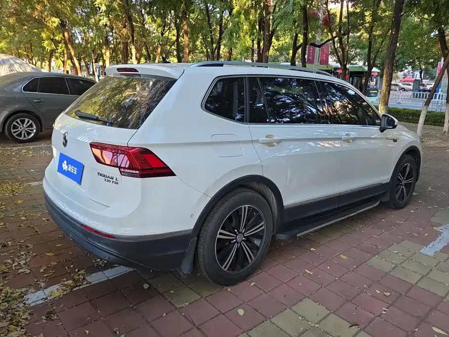 Volkswagen Tiguan L — миниатюра 3