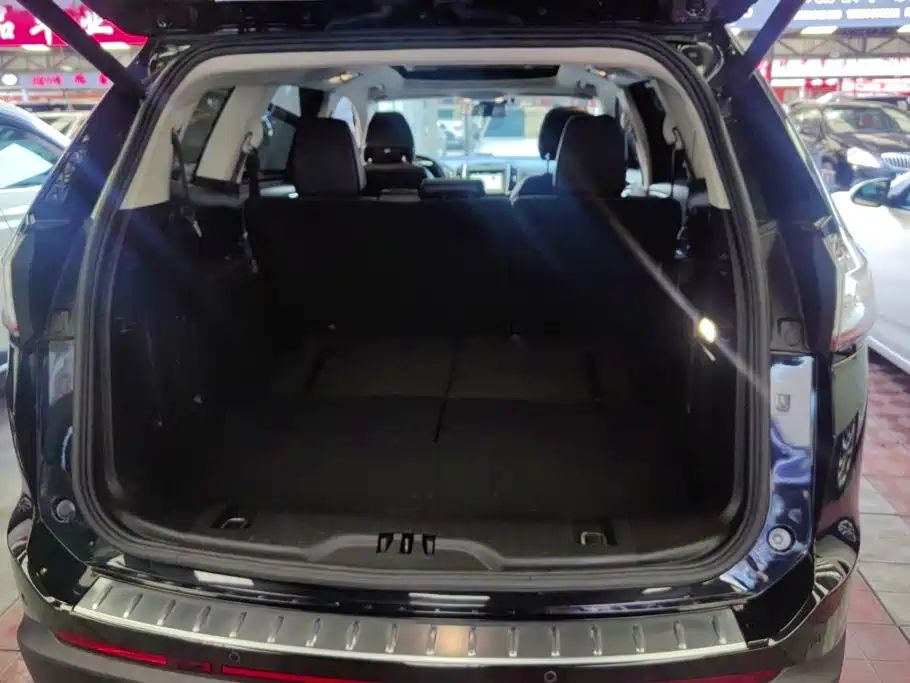 Ford Edge — миниатюра 4