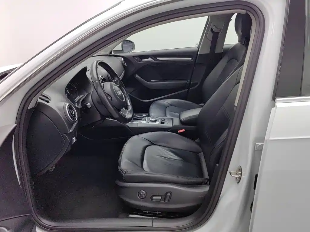 Audi A3 — миниатюра 10