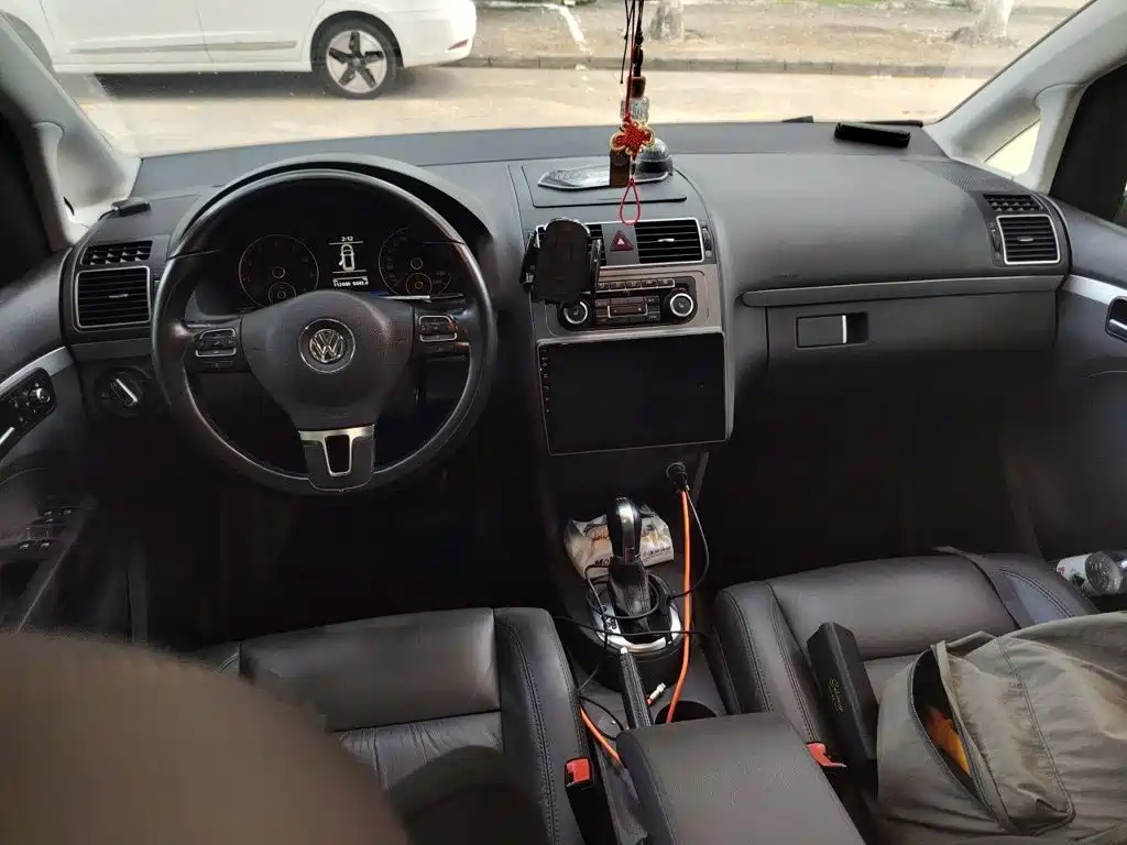 Volkswagen Touran — миниатюра 5