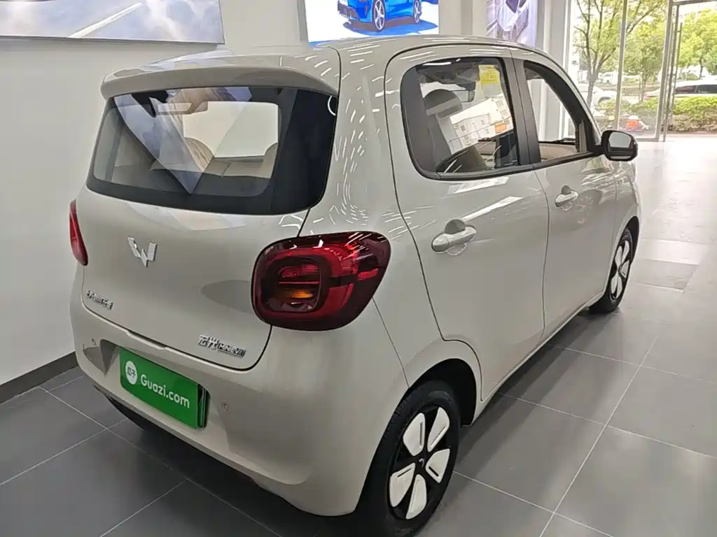 Wuling MINIEV — миниатюра 7