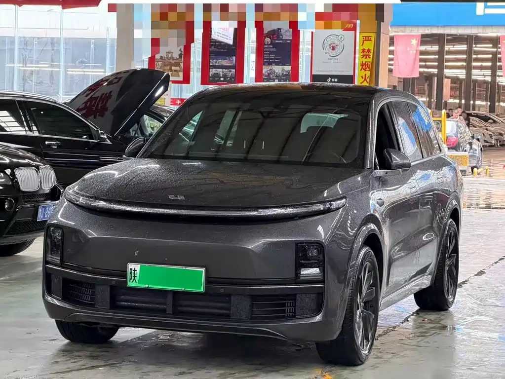 Li Auto Li L8 2023