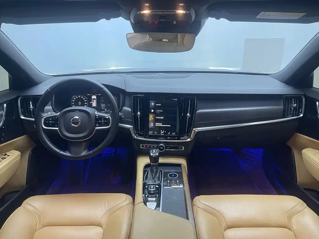 Volvo V90 — миниатюра 16