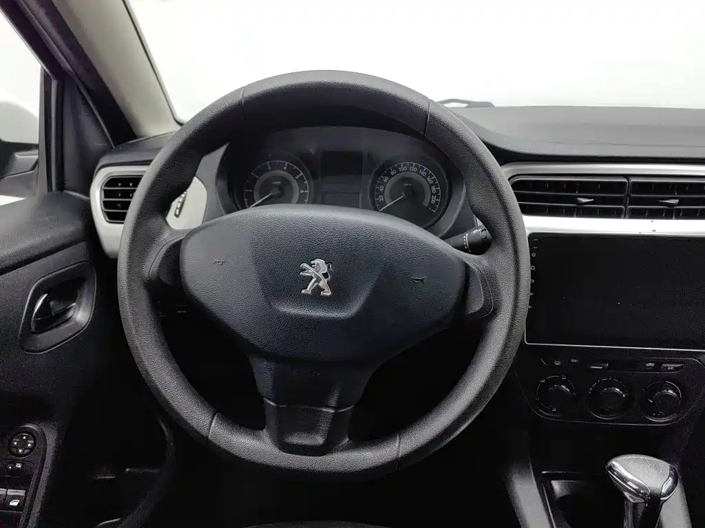 Peugeot 301 — миниатюра 11