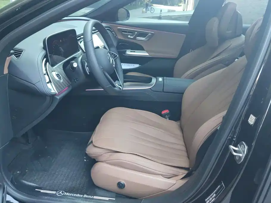 Mercedes-Benz E-Class E 2025 E 300 L Fashion