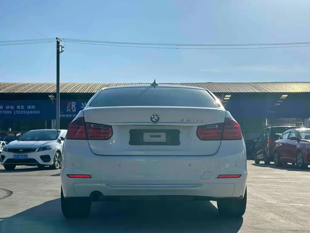 BMW 3 Series — миниатюра 6