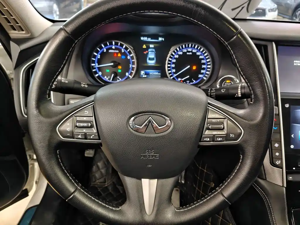 Infiniti Q50L — миниатюра 8
