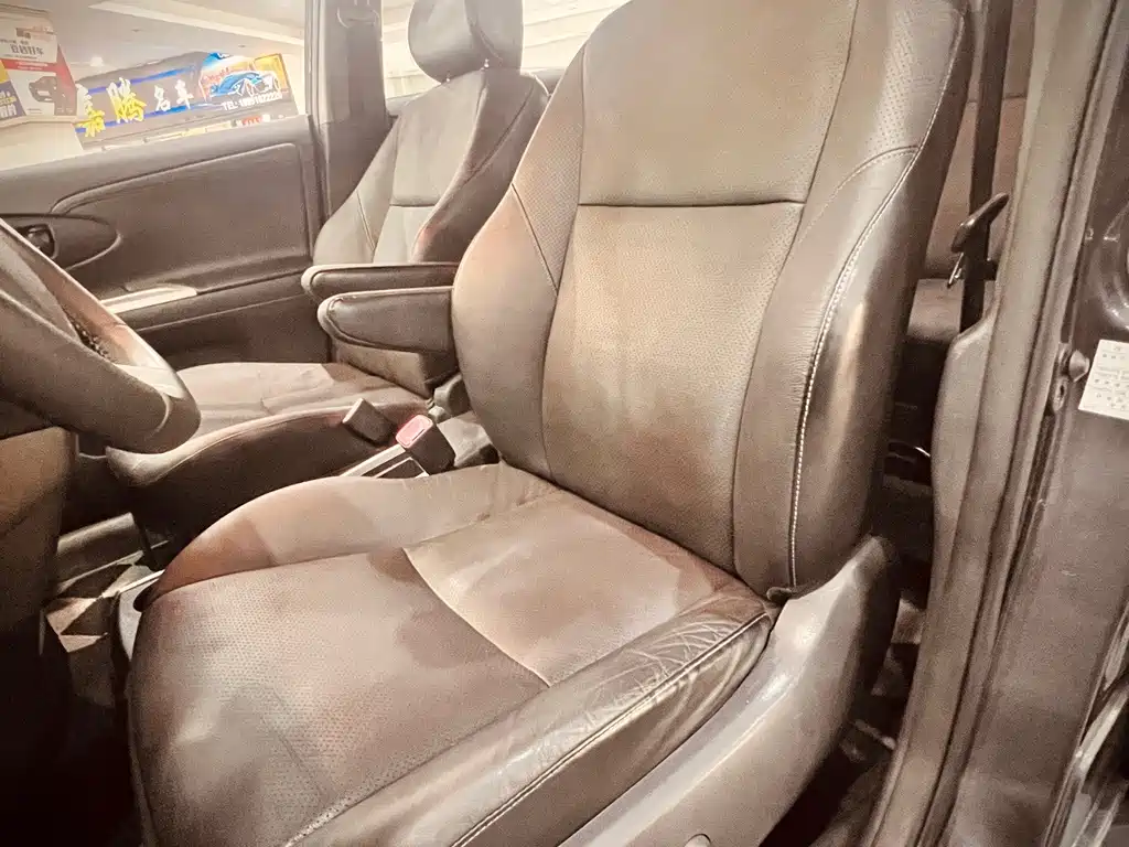 Toyota WISH — миниатюра 17