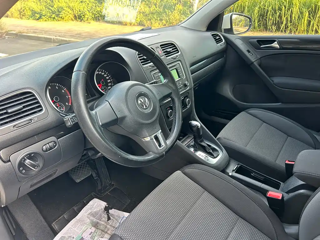 Volkswagen Golf — миниатюра 6