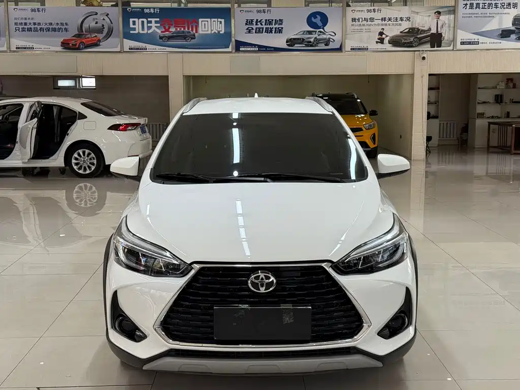 TOYOTA YARIS L ZHIXUAN