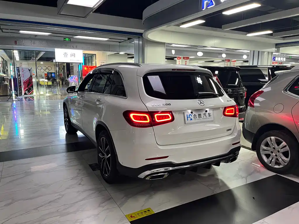 Mercedes-Benz GLC 2022 GLC 260 L 4MATIC Luxury
