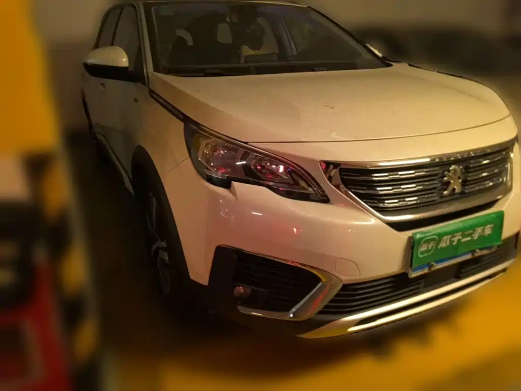 Peugeot 5008 — миниатюра 3
