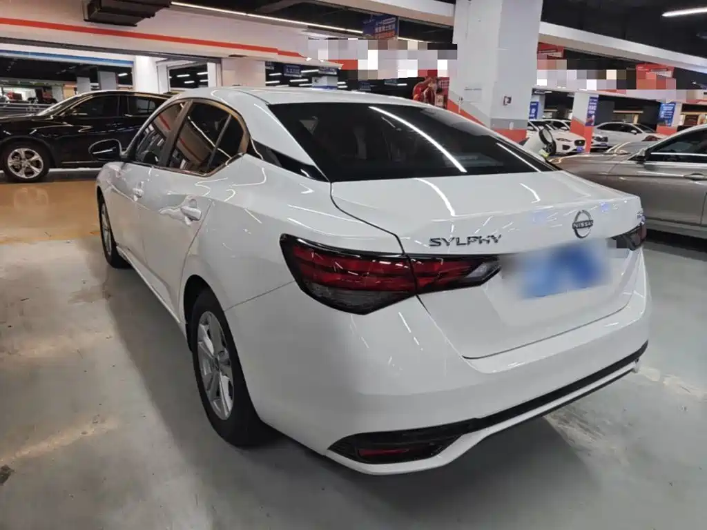 Nissan Sylphy — миниатюра 5