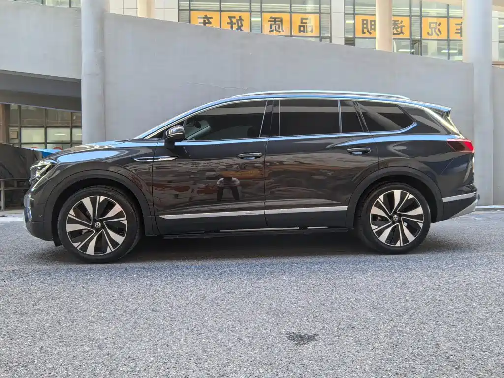 Volkswagen Talagon — миниатюра 3
