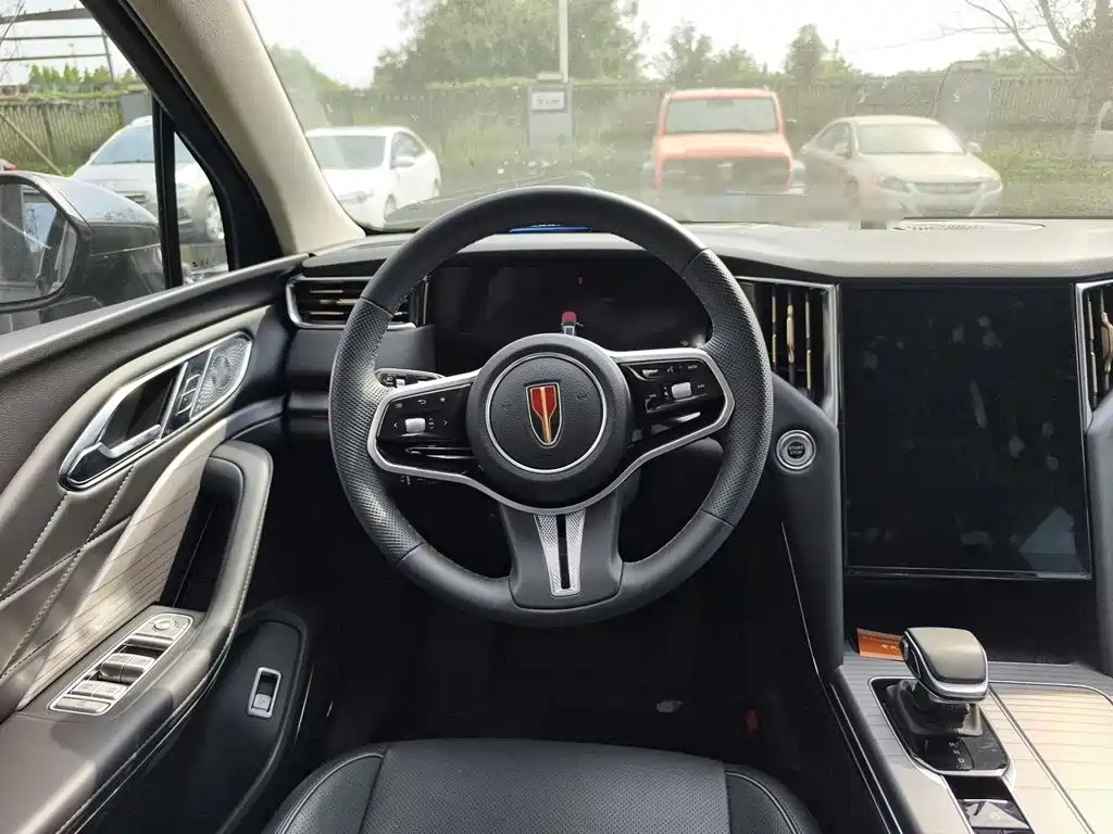 Hongqi Hongqi HS7 PHEV — миниатюра 11